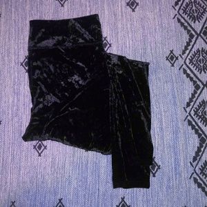 Black Velvet leggings